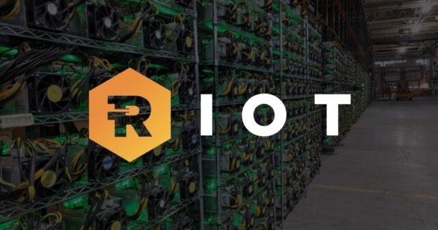 Riot Platforms Makes a Bid to Become the King of Bitcoin Mining: Acquisition of Bitfarms Explained